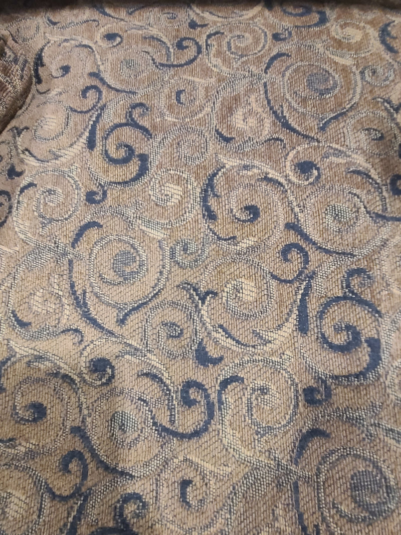 Traditional Swirl Pattern Upholstered Sofa with Throw Pillows in Brown & Gold