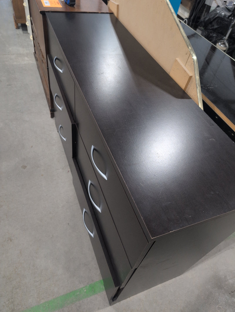 Short 6 Drawer Dresser