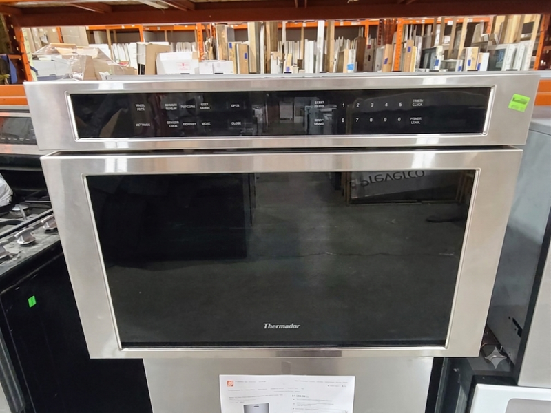 Excellent Condition Thermador Stainless Steel Built-In Microwave Drawer