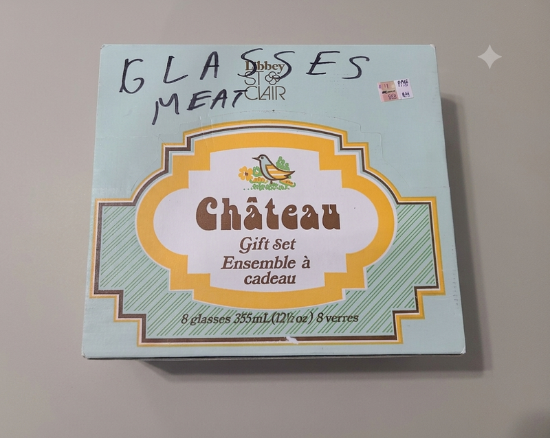 Great Condition Vintage Libbey "Château" Glassware Gift Set (8-Piece)