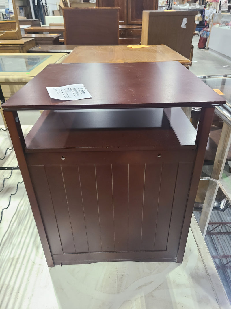 Wooden Pet House End Table & Litter Box Enclosure