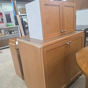 Classic Oak Kitchen with Double Sink