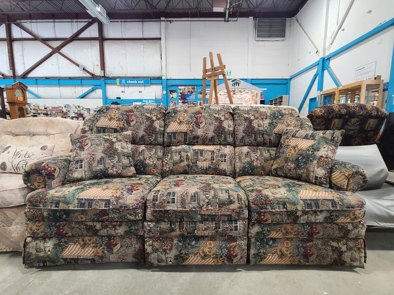 Vintage Tapestry 3-Seat Sofa with Matching Accent Pillows – French Country Village Motif