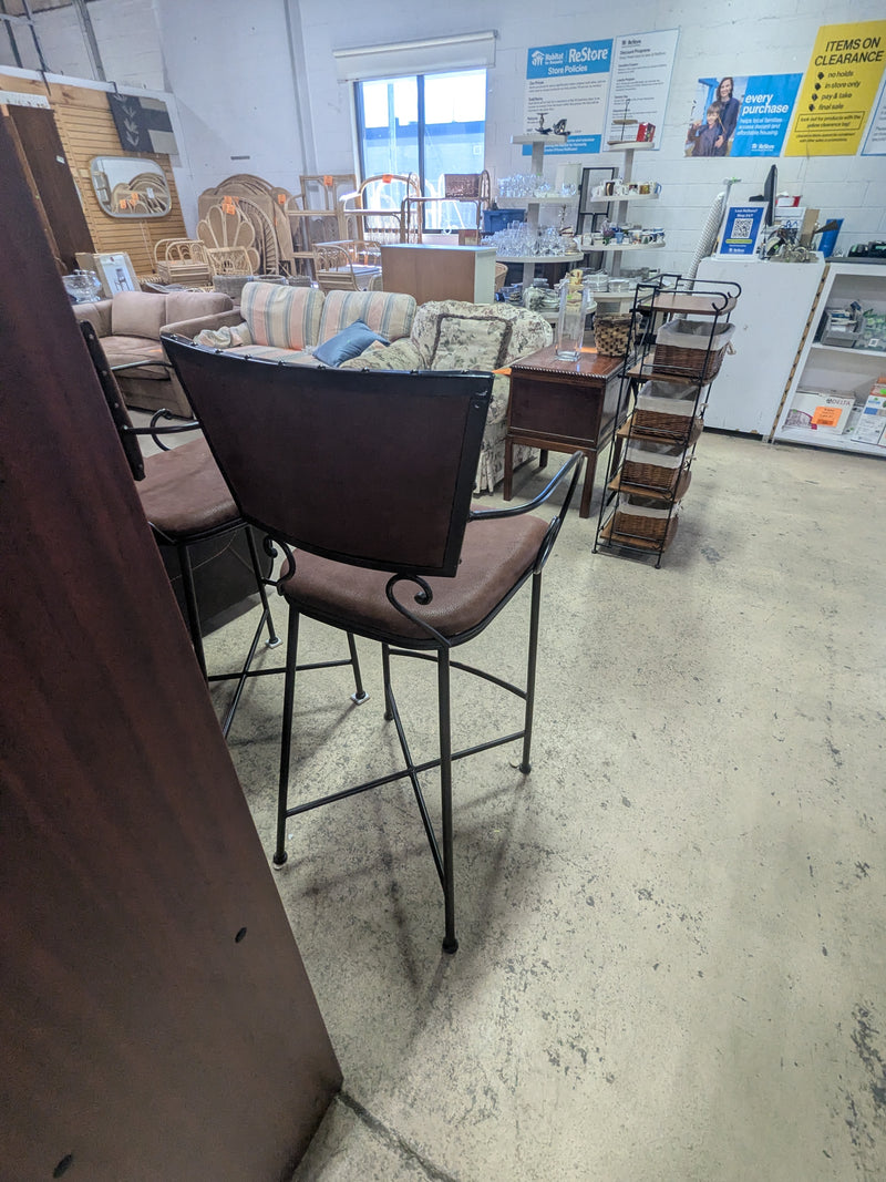 Metal Frame Barstool