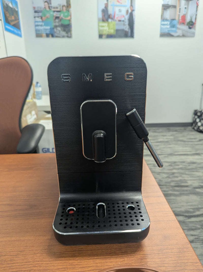 SMEG Espresso Automatic Coffee Machine