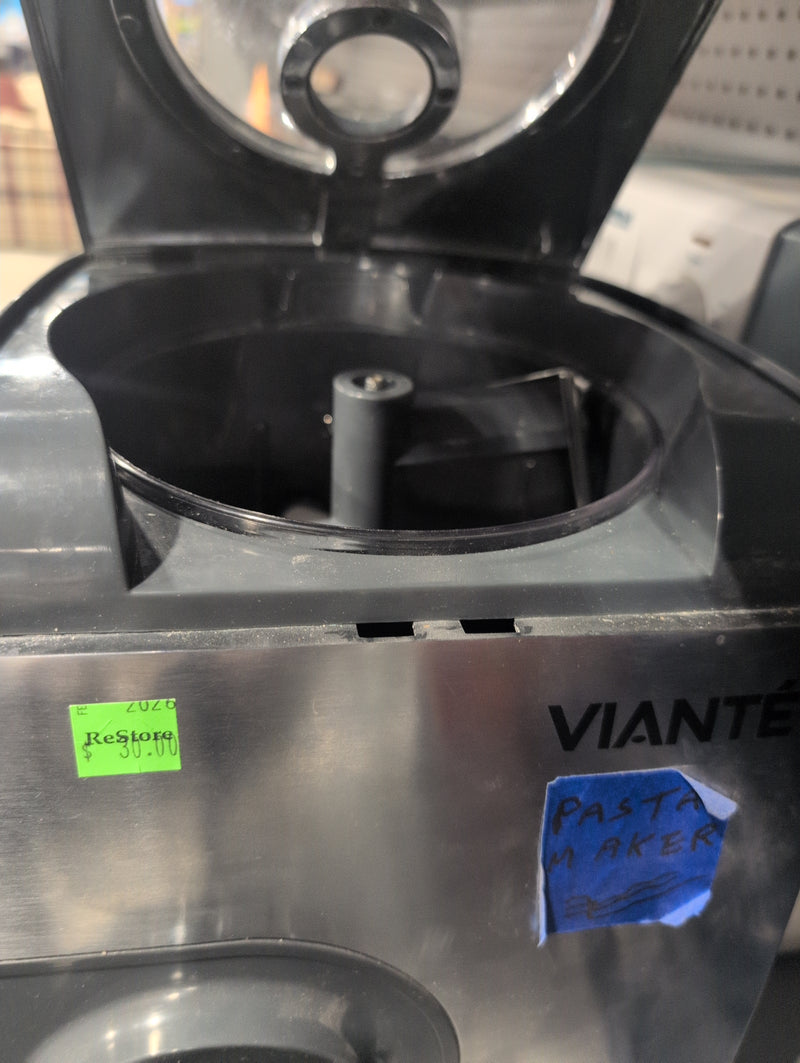 Vianté Pasta Maker
