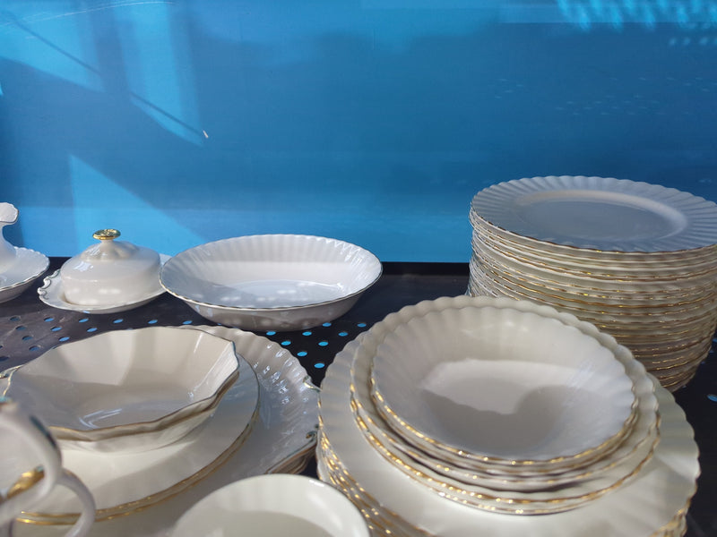Royal Albert Val D'Or Fine Bone China (England) 105 Pieces Dinnerware Set White Original