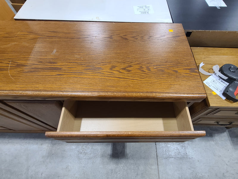 Solid Oak Palliser 6-Drawer Dresser with Center Storage Cabinet