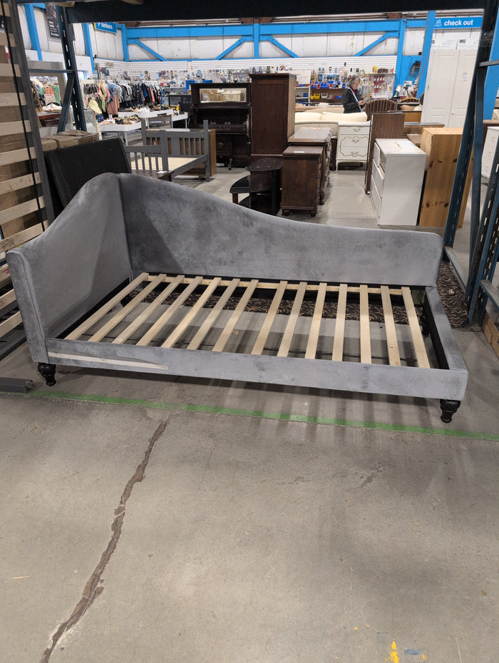 Harriet Upholstered Day Bed