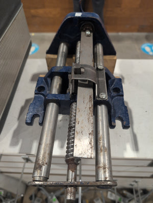 Heavy Duty Iron Bench Vice Clamp with Wide Jaws