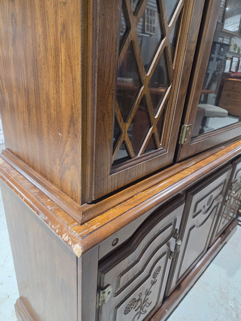 Vintage Traditional Wood China Cabinet Hutch