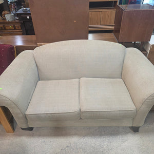 Traditional Beige Sofa