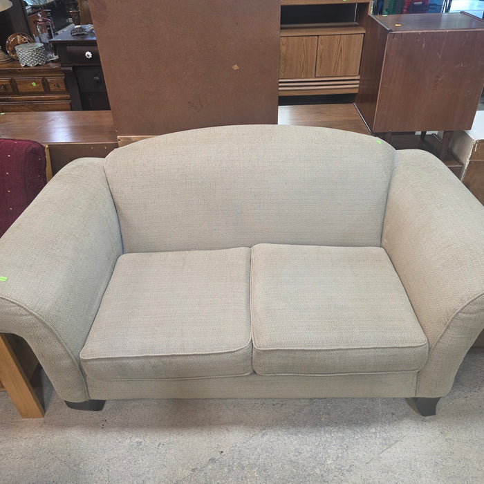 Traditional Beige Sofa