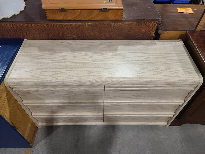 Vintage 80s Light Oak 6-Drawer Double Dresser