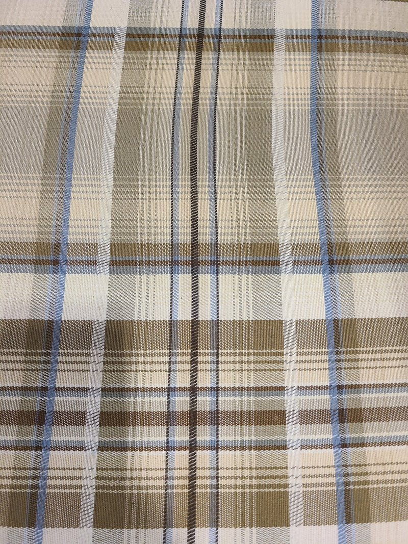 Cozy Plaid Roll-Arm Sofa in Earthy Tones