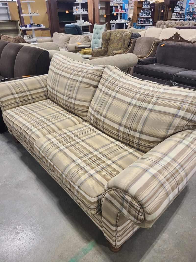 Cozy Plaid Roll-Arm Sofa in Earthy Tones