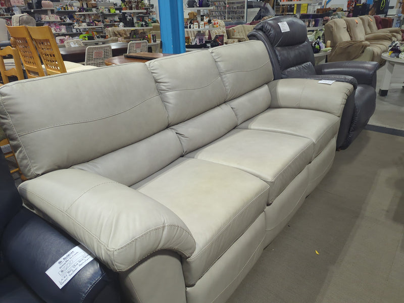 La-Z-Boy Cloud Grey 3-Seater Power Recliner