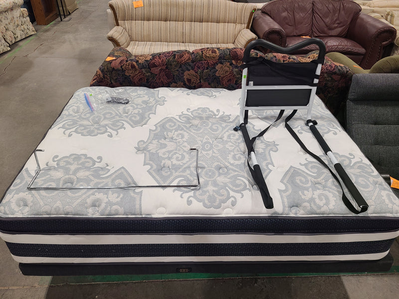 New Serta Perfect Sleeper Elite Queen Mattress with Adjustable Power Base