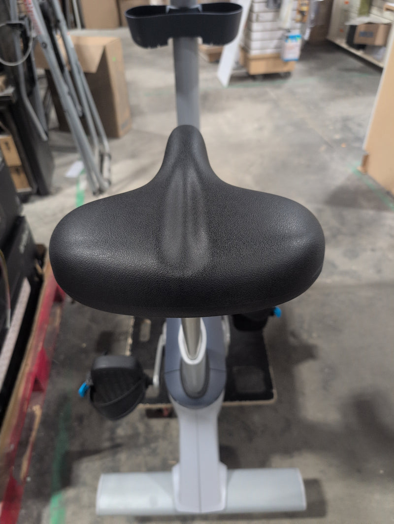 Precor UBK 835 Upright Bike