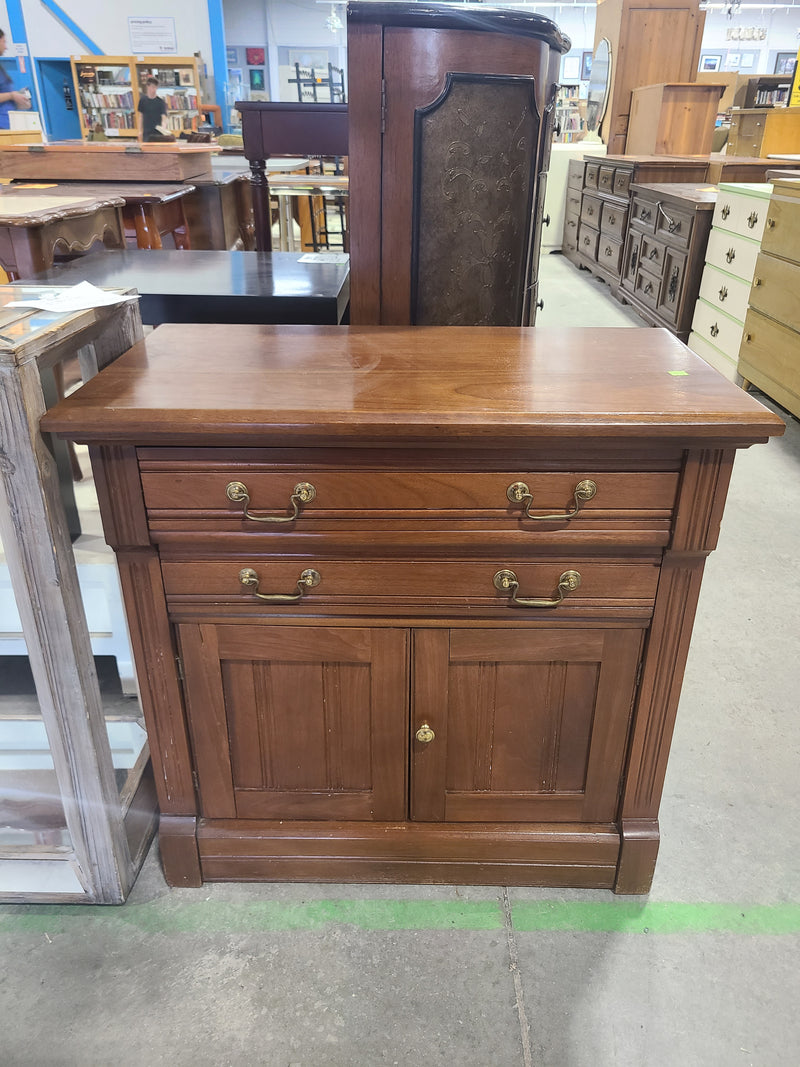 Vintage Style Wooden Accent Cabinet / Nightstand with Storage