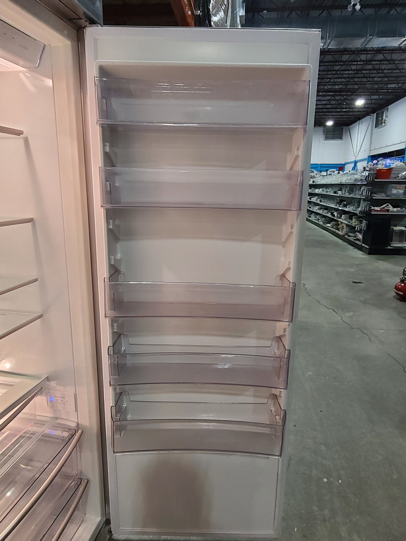 Thermador Built-In Stainless Steel Side-by-Side Refrigerator & Freezer
