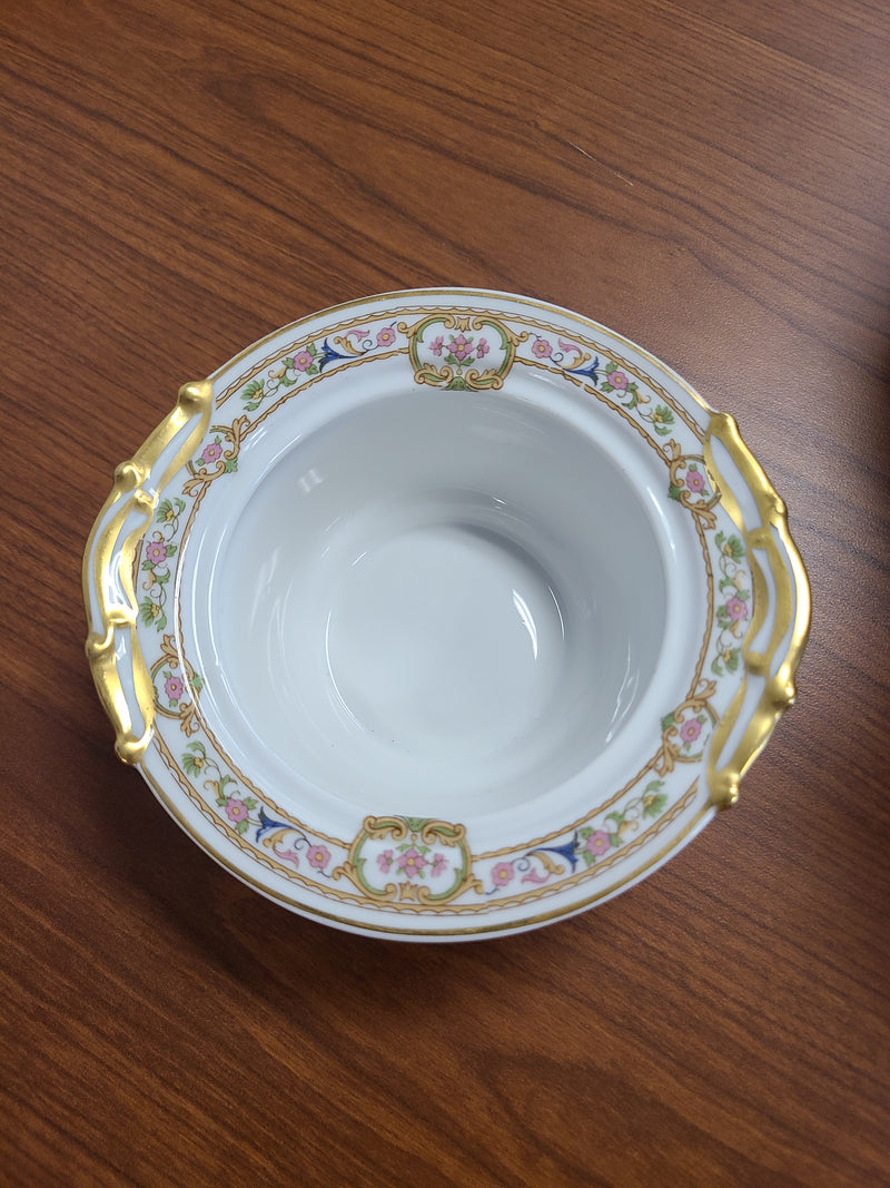 Vintage Bernardaud Limoges Fine China Dinnerware Set – "Doreen" Pattern (36 Pieces)