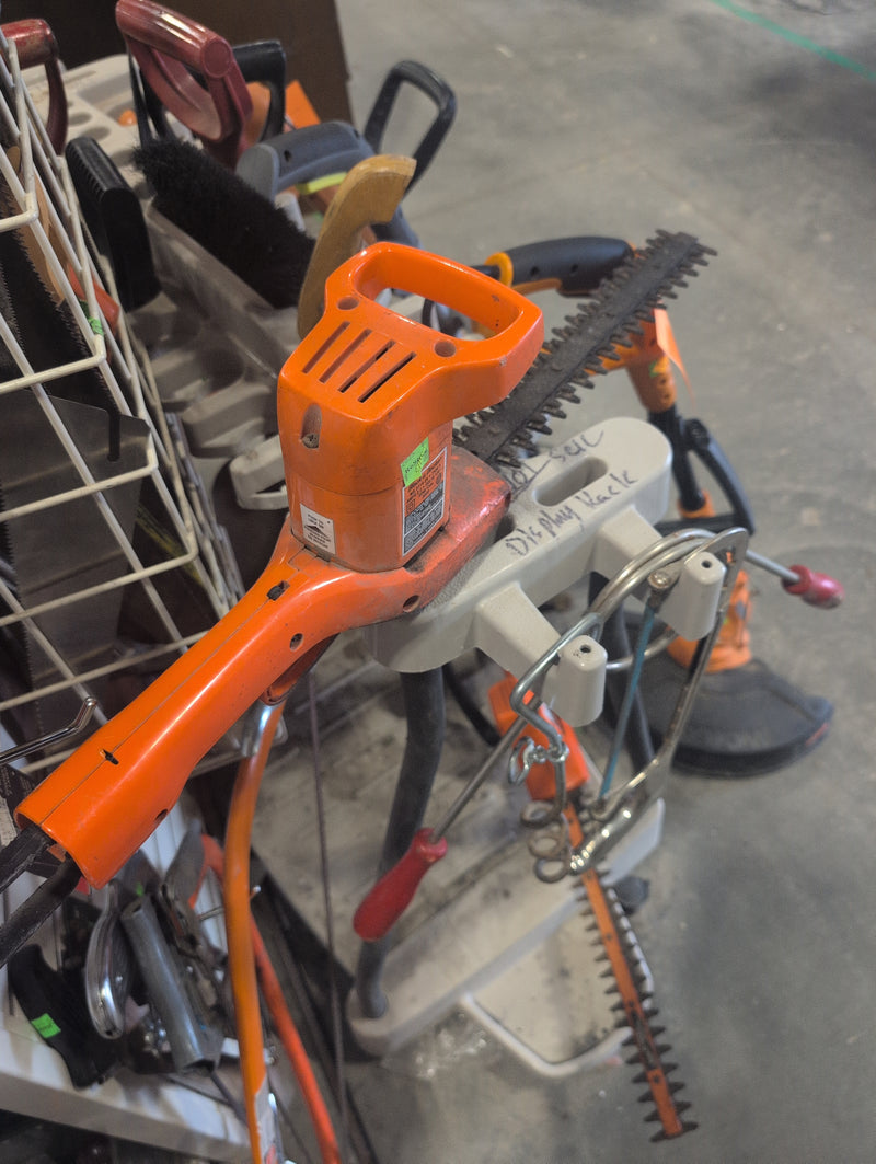 Black & Decker 13 Inch Double Edge Hedge Trimmer