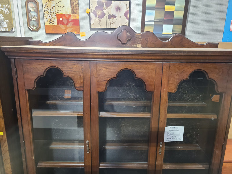 Elegant Dark Brown Traditional China Cabinet/Hutch
