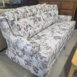 Traditional Floral Sofa/ Sleeper