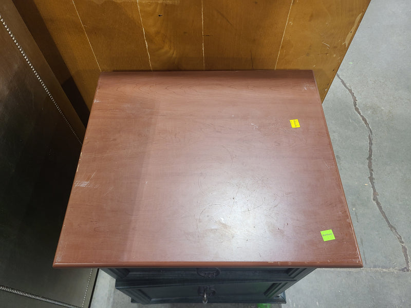 South Shore Two-Tone 1-Drawer 1-Door Accent Table / Nightstand