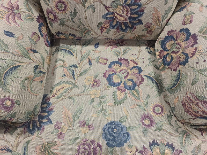 Traditional Tapestry Upholstered Armchair – Floral & Botanical Motif