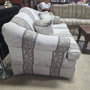 Traditional Beige Loveseat