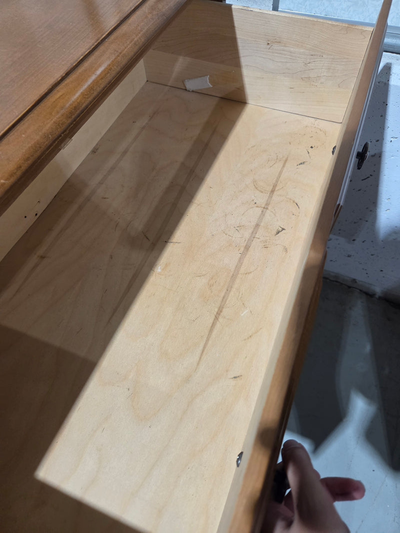 Vintage 3-Drawer Dresser