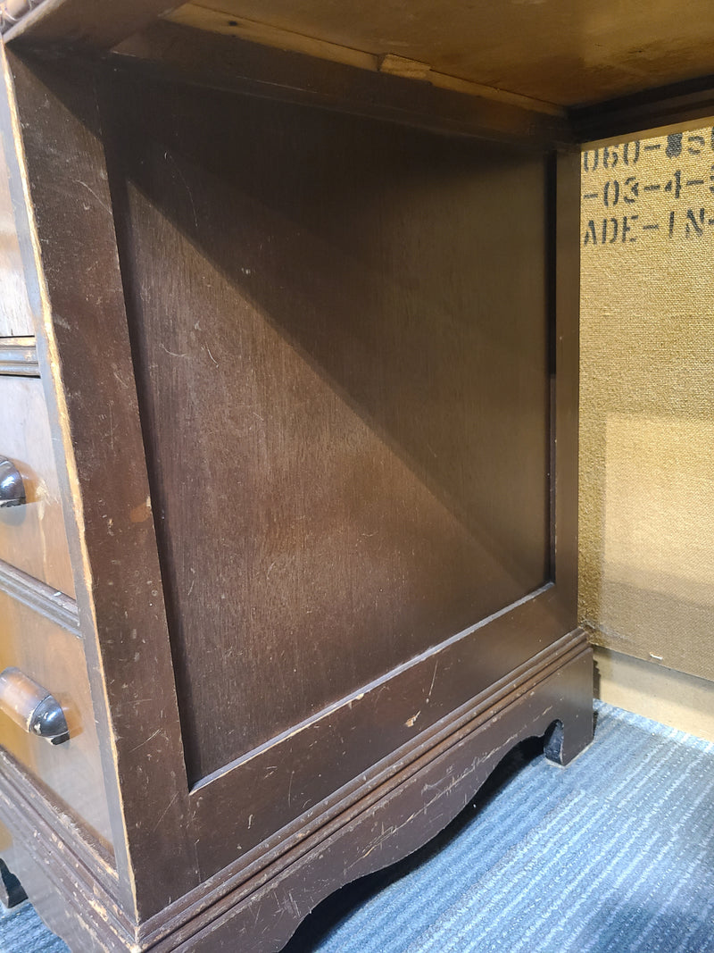 Vintage Classic Wooden Office Desk with 9 Drawers