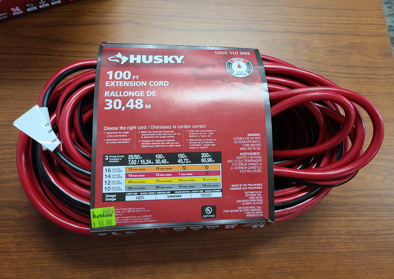 Husky 100 ft. 14-Gauge Indoor/Outdoor Extension Cord
