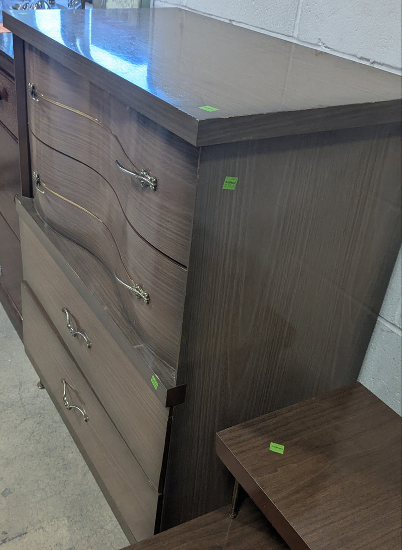 Mid-century 4 Drawer Dresser