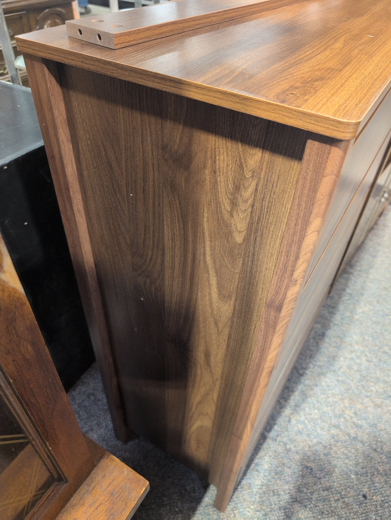 Brown Walnut Dresser with 5 Drawers