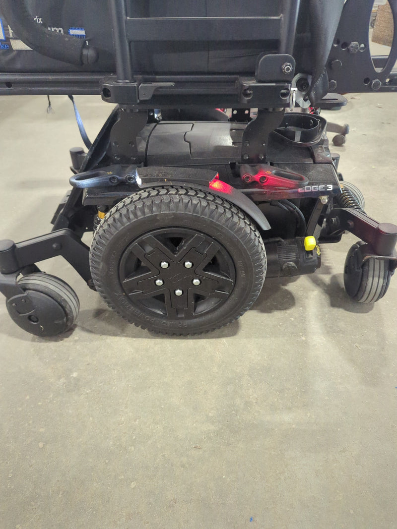 Quantum Electric Power Wheelchair (Charger Included)