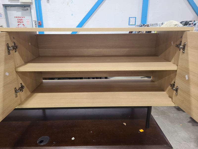 Excellent Condition Modern Light Oak 4-Door Sideboard / Credenza