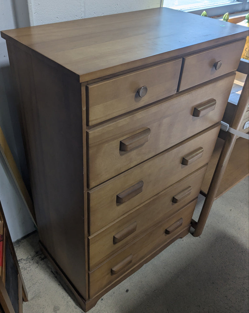 6-Drawer Wood Dresser with Wooden Pulls