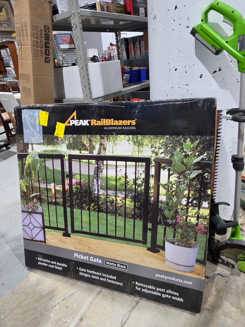 Peak RailBlazers Aluminum Picket Gate