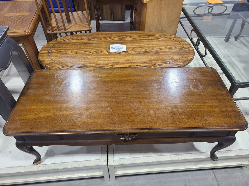 Vintage Queen Anne Style Solid Wood Coffee Table with Drawer