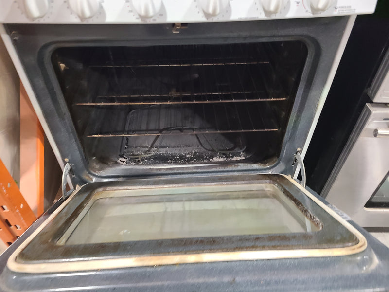 GE Profile Freestanding Dual Fuel Convection Stove in White