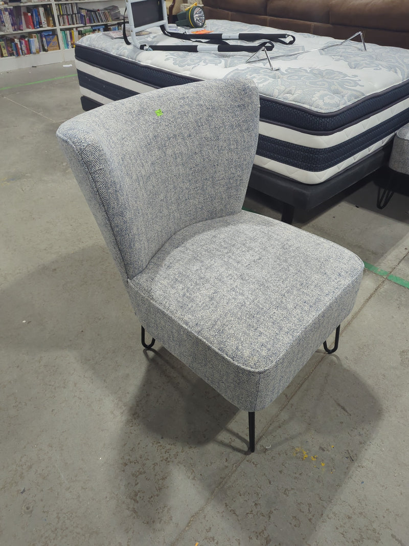 Accent Chair in Herringbone Pattern with Hairpin Legs