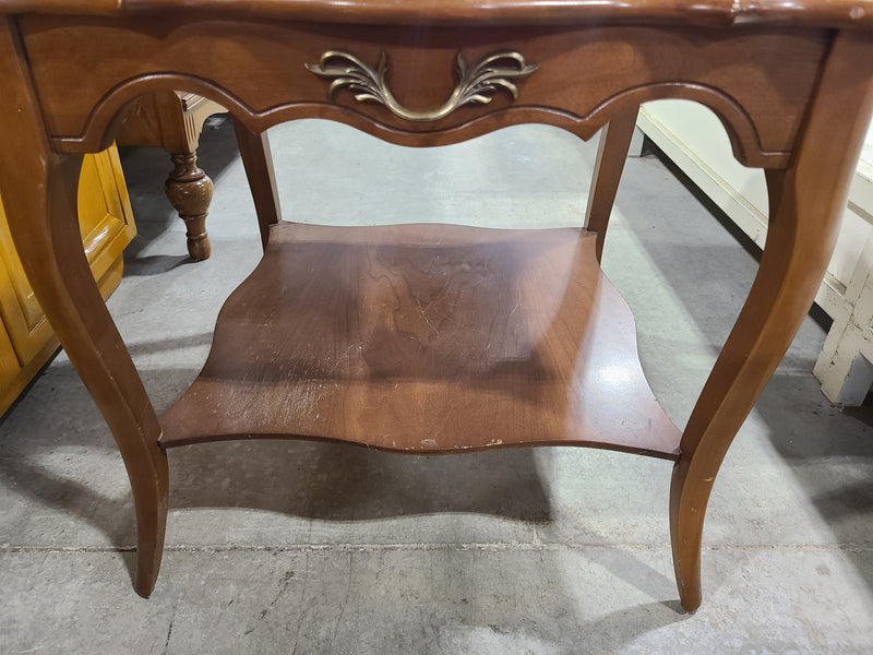 French Provincial Faux-Marble Top Accent End Table