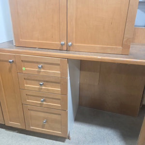 Classic Oak Kitchen with Double Sink