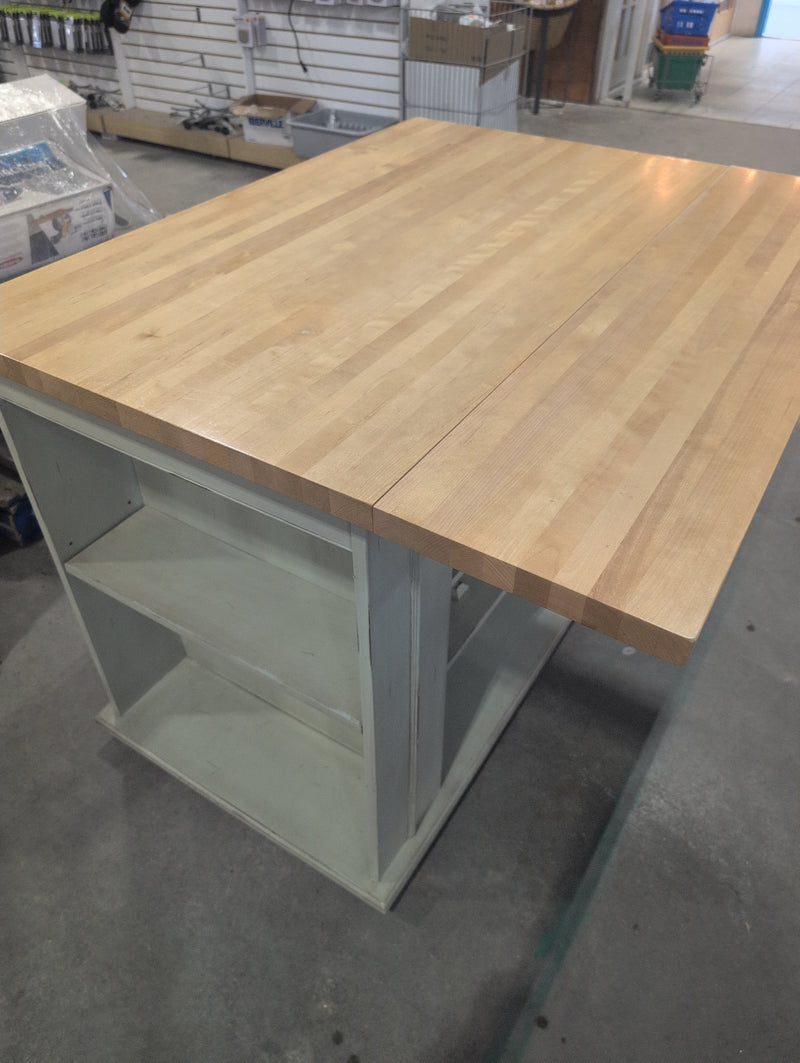 Shabby Chic Style Kitchen Island