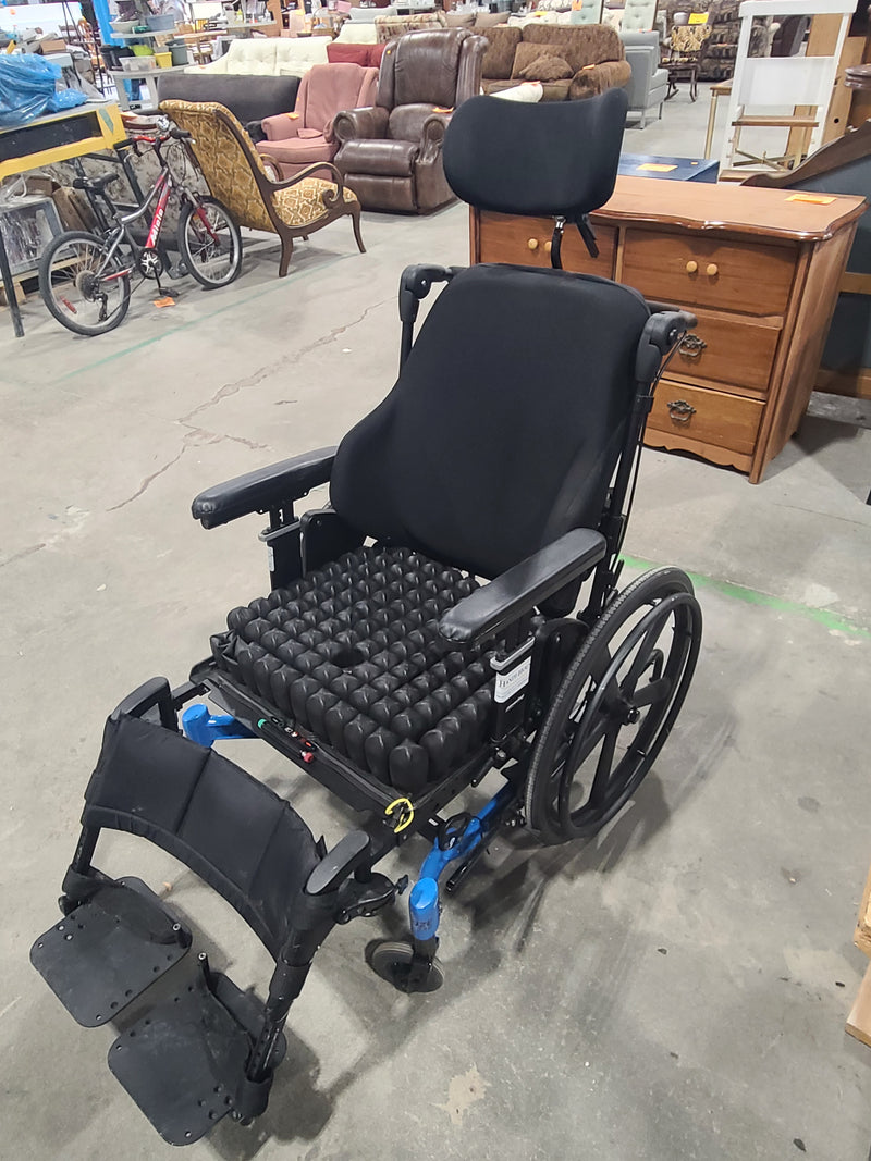 Premium Tilt-in-Space Manual Wheelchair with ROHO Air Cushion