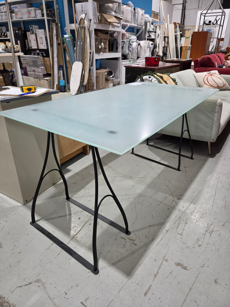 Modern Frosted Glass Table