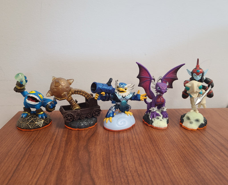 Skylanders Giants 5-Piece Expansion Set – Pop Fizz, Cynder, Jet-Vac, Fright Rider & Scorpion Striker Catapult